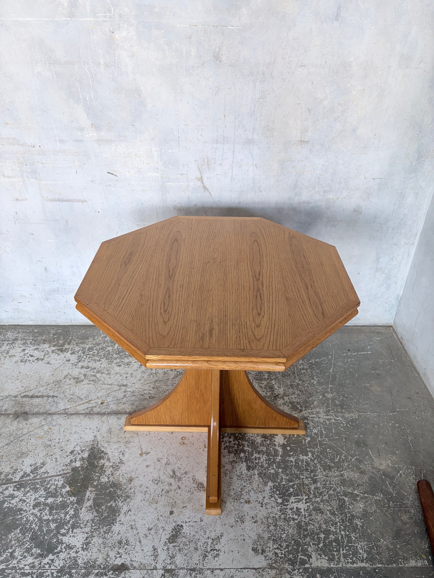 Arts & Crafts Octagonal Oak Coffee Table