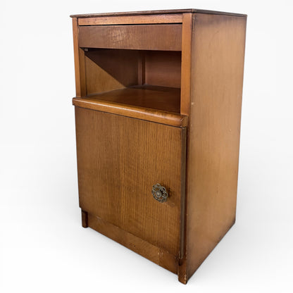 Vintage Oak Bedside Cabinet – Compact Storage with Brass Handle Drawer