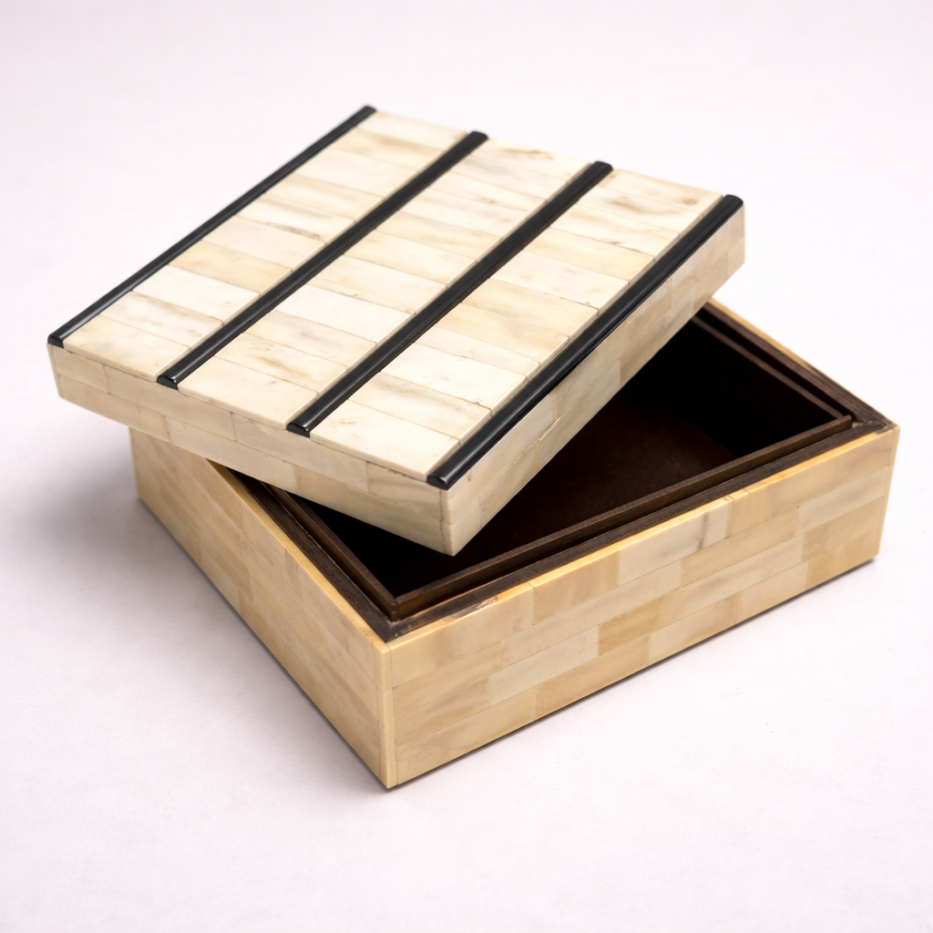 Mid Century Alabaster and Shell Lacquered Jewellery Box