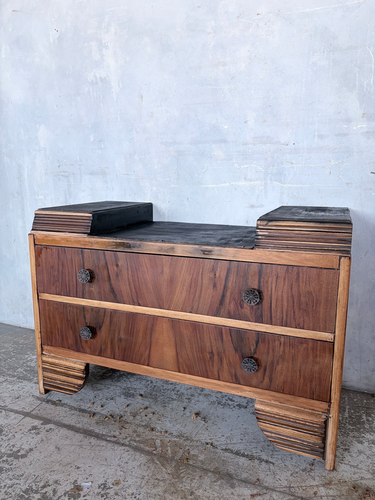 Compact Art Deco Walnut and Oak Chest of Drawers