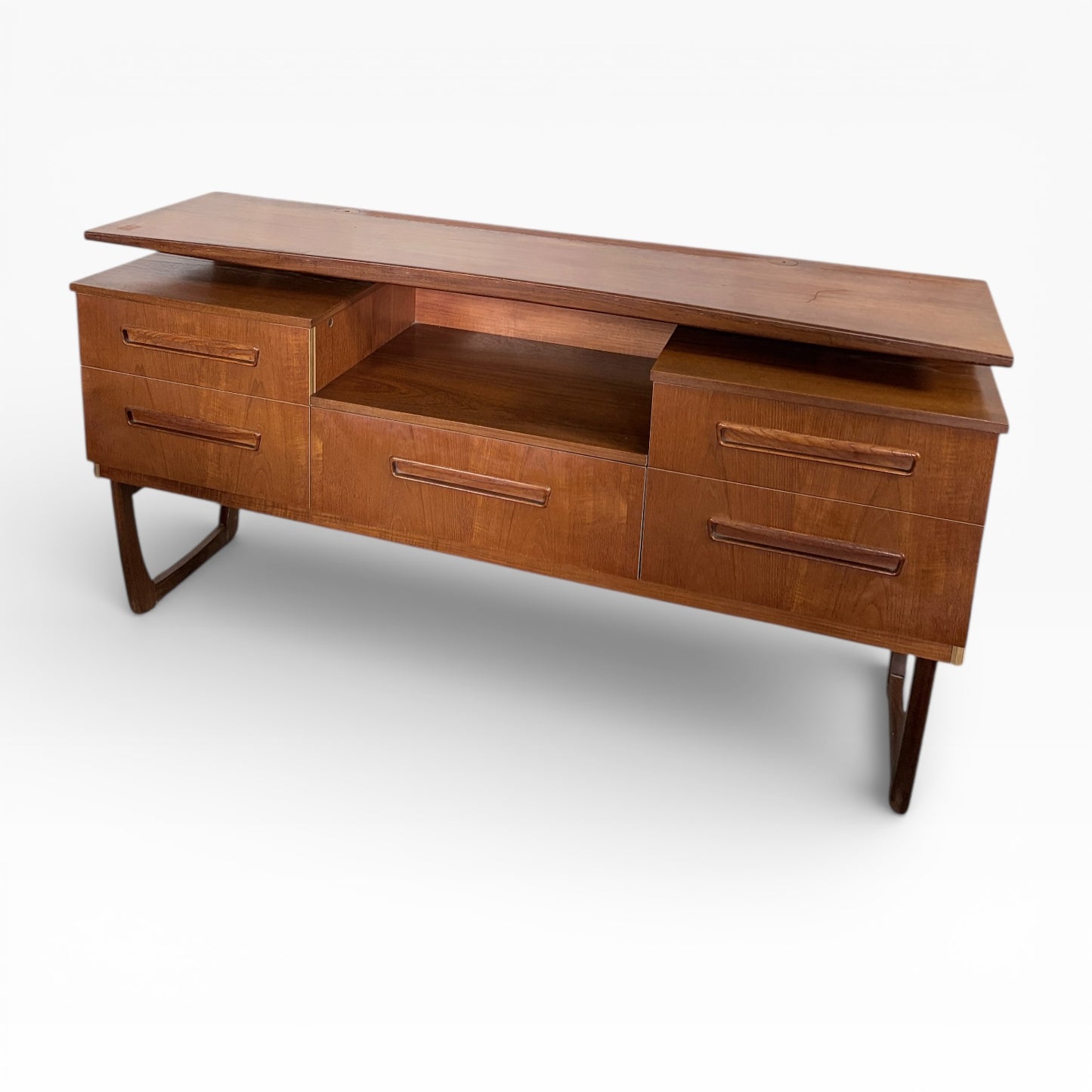 Floating Teak Sideboard – Mid-Century British Modernist Furniture With Warm Wood Tones