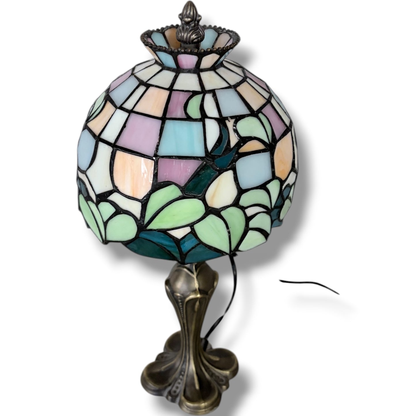 Tiffany Stained Glass Lamp – Vintage Table Lamp with Pastel Floral Shade & Bronze Base — view 7