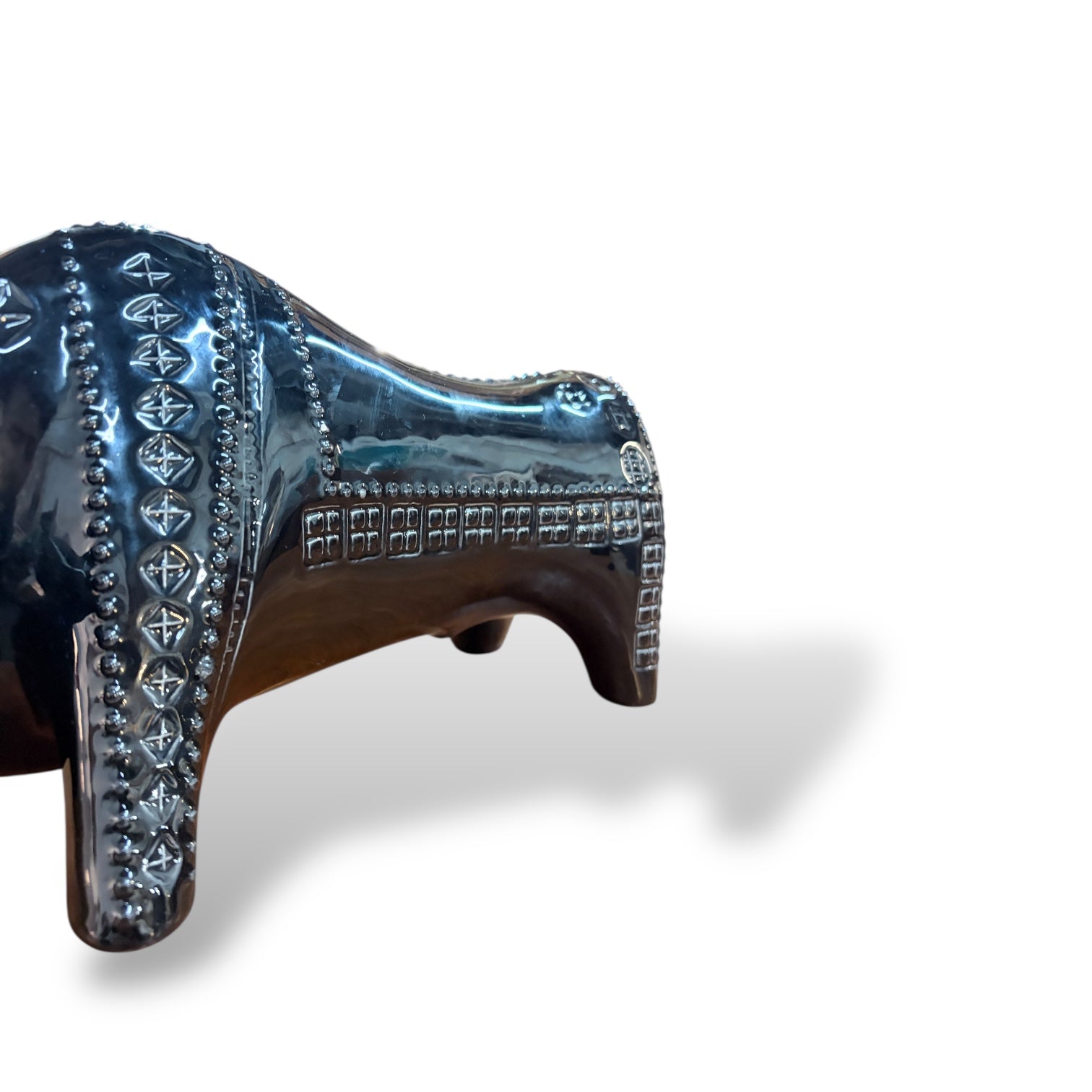 Bitossi Black Ceramic Bull Sculpture – Mid-Century Italian Design — view 4