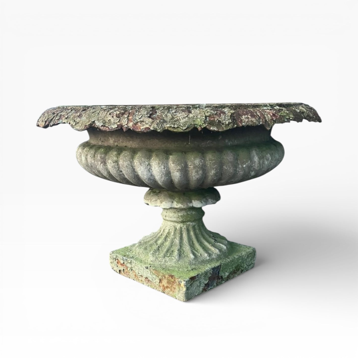 Large Regency Period Cast Iron Tazza Garden Urn c.1820 – Provenance to The White Swan, Harrogate — view 7