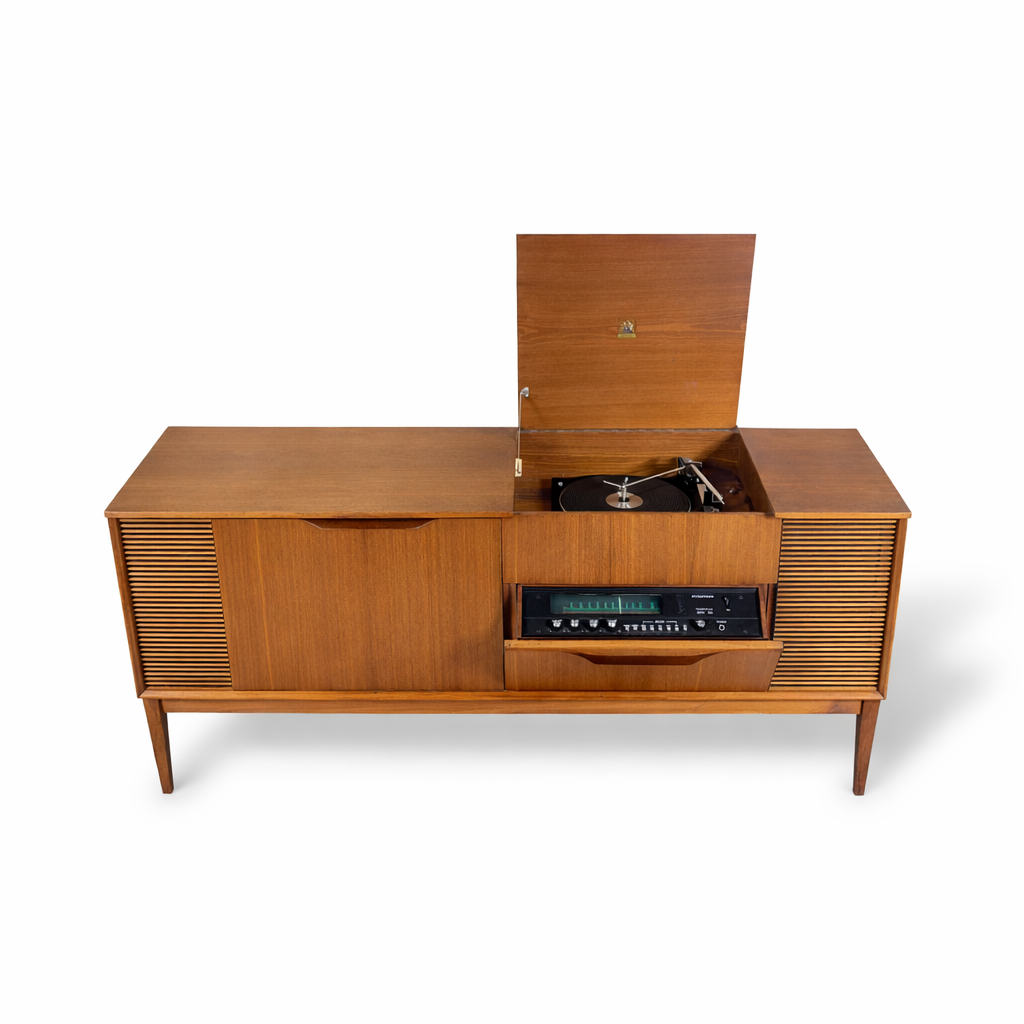 Vintage Dynatron Teak Radiogram – Fully Working