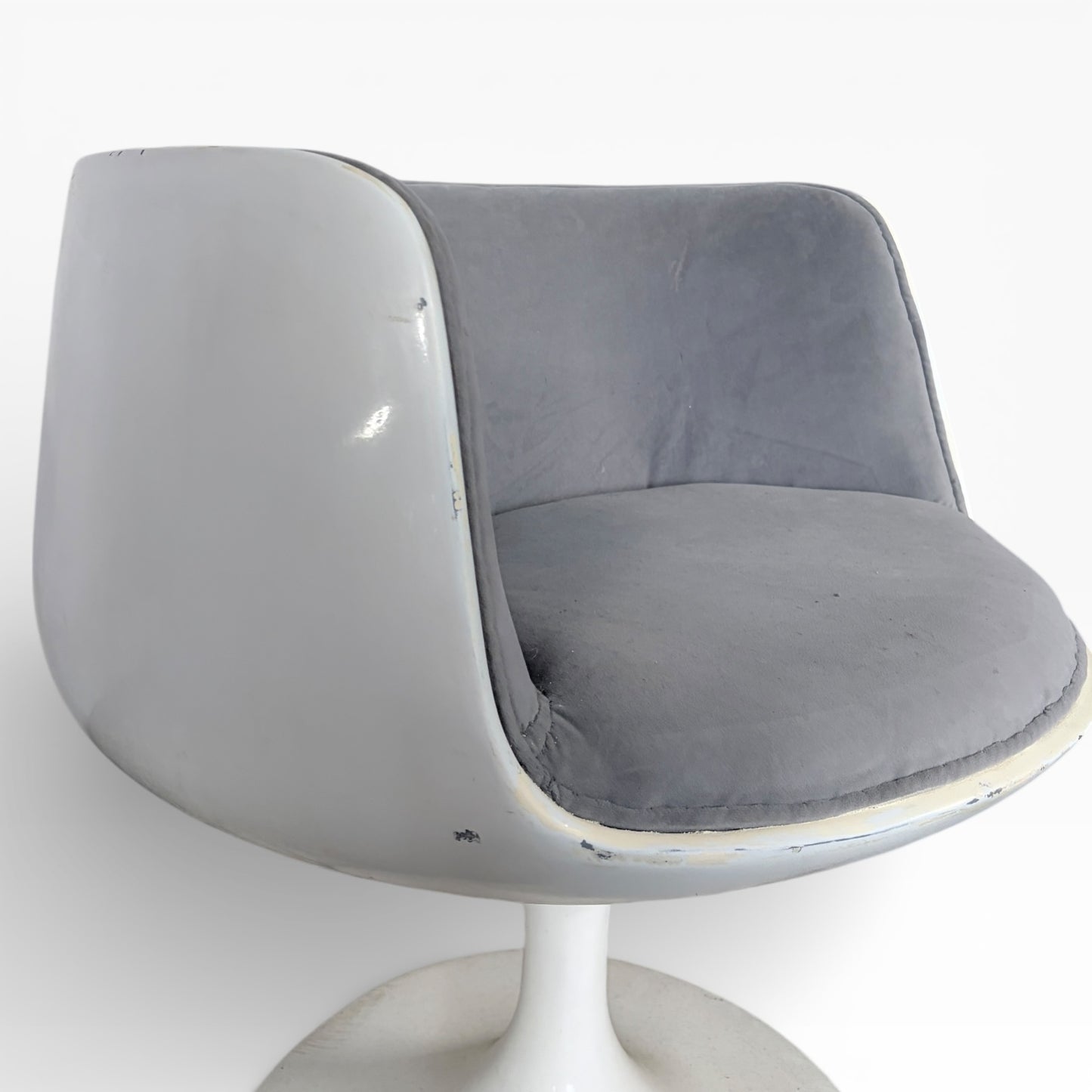 Tulip Swivel Chair – Mid Century Fibreglass Armchair by Eero Aarnio