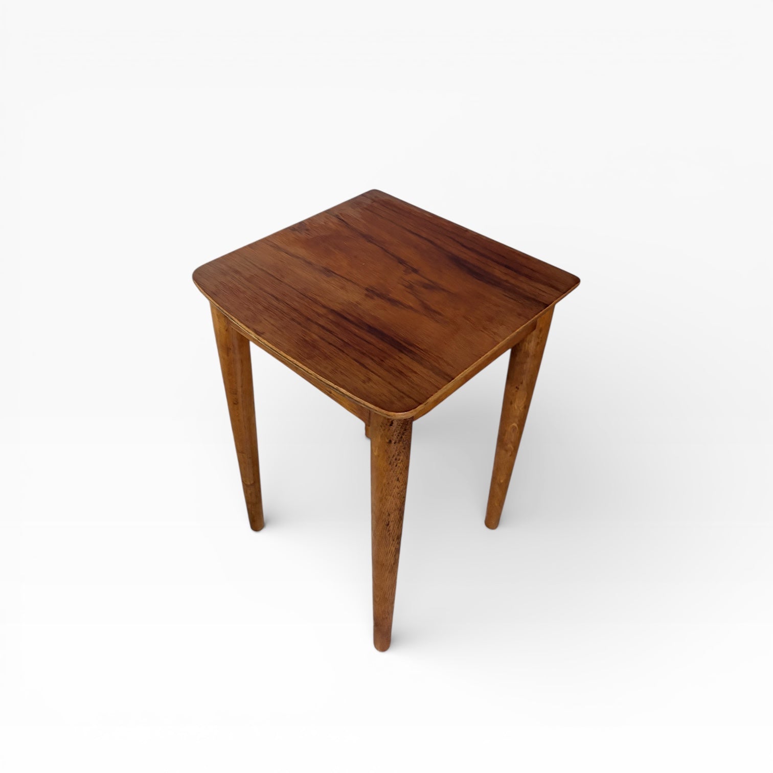 Vintage Teak & Oak Side Table – Compact Mid-Century Accent Table — view 4