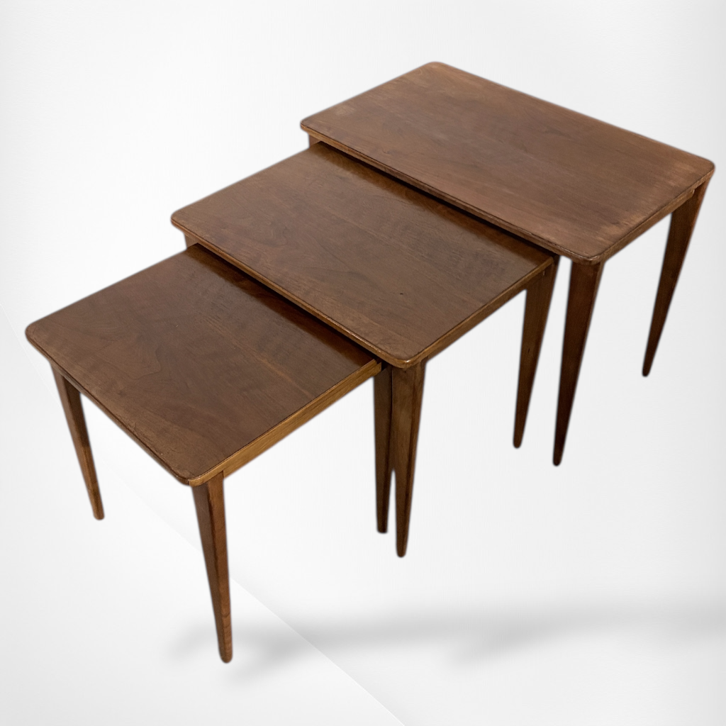 Gordon Russell Nest Tables – Mid-Century Oak & Walnut Side Tables | British Modernist