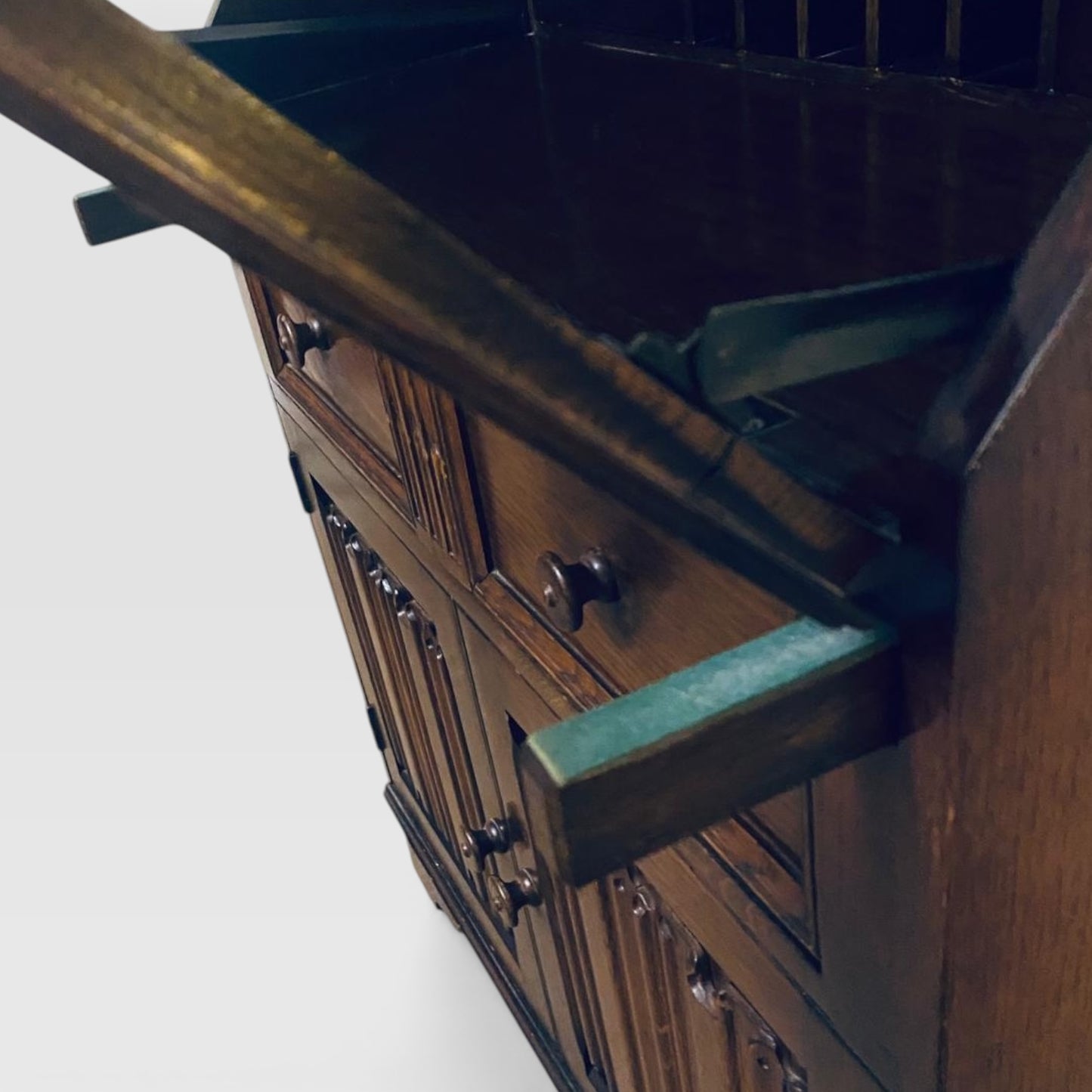 Vintage Oak Writing Bureau – Classic Secretary Desk with Fall-Front Storage Cabinet