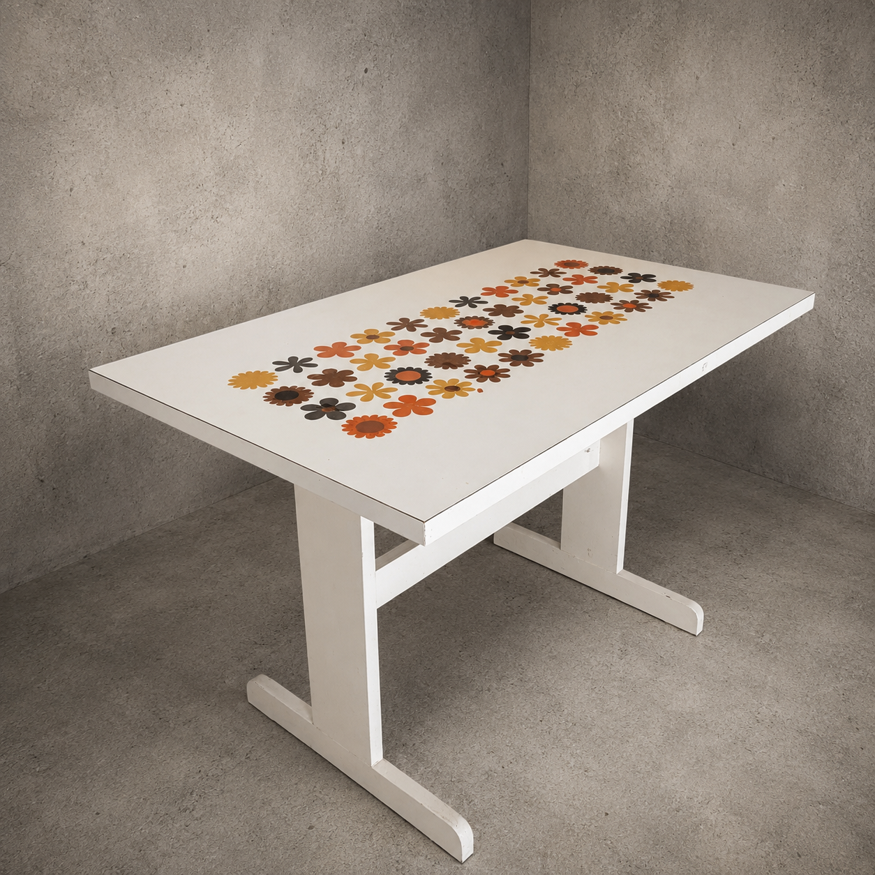 Mid Century Space Age Floral Formica Dining Table – Retro 1970s White Kitchen Table