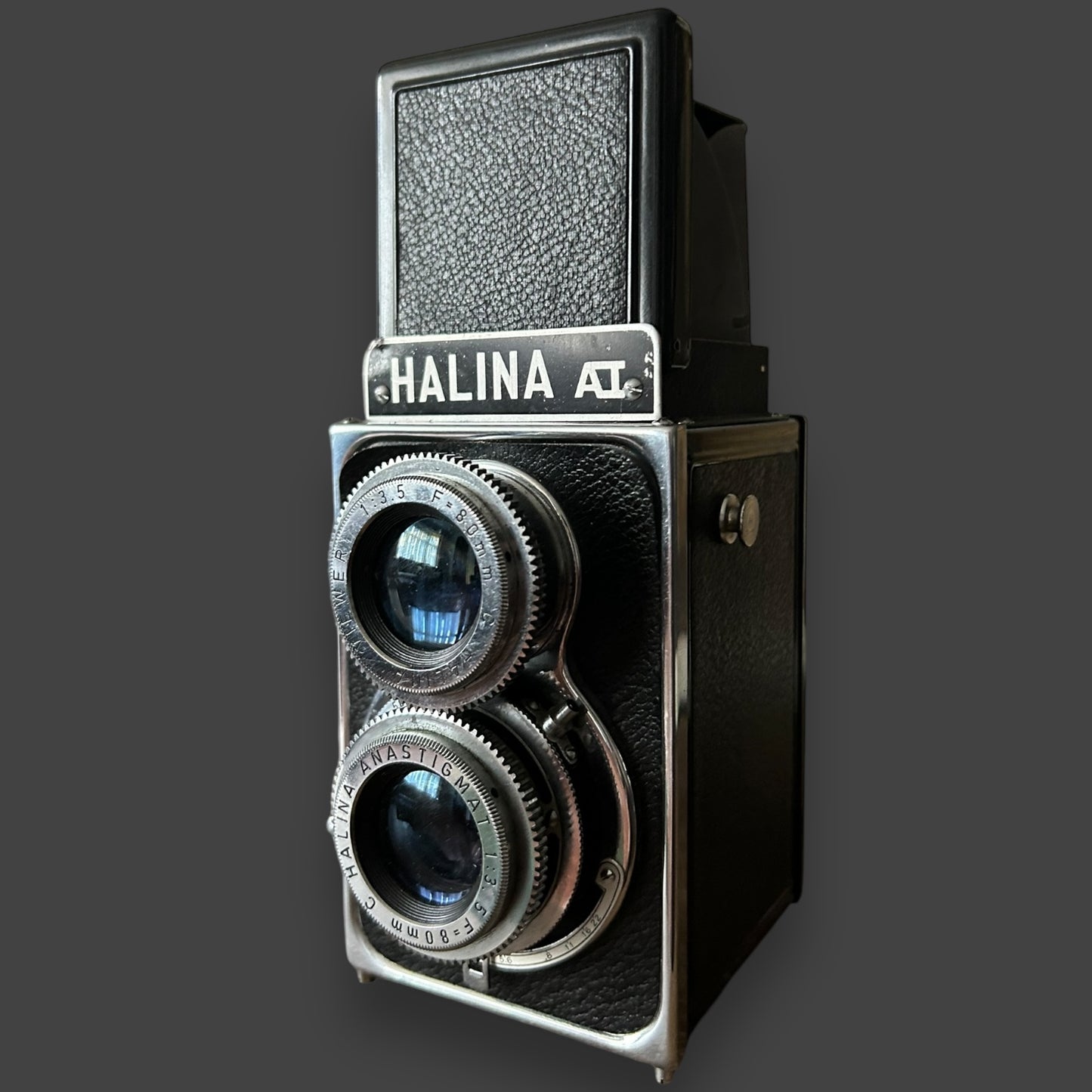 Vintage 1960s Halina A1 TLR Film Camera