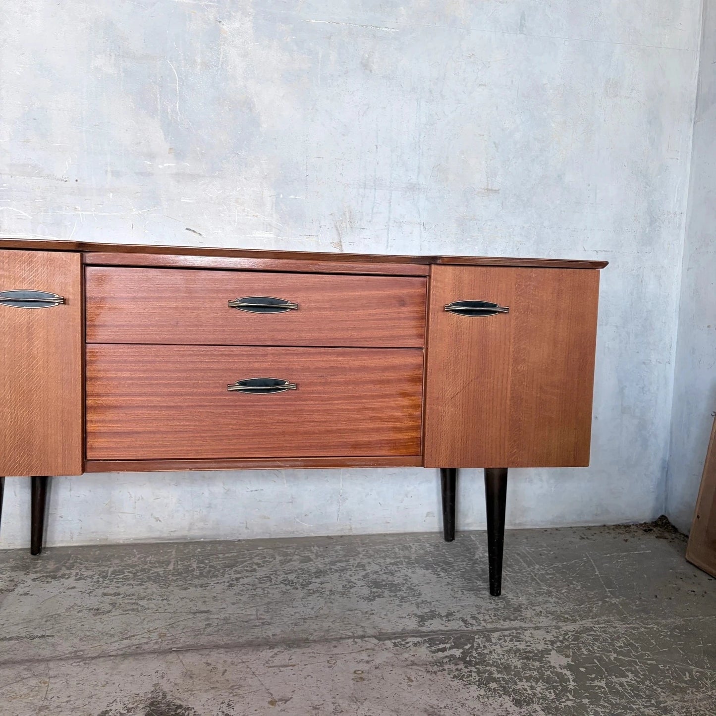 Harris Lebus mid-century teak and oak compact sideboard – photo 4