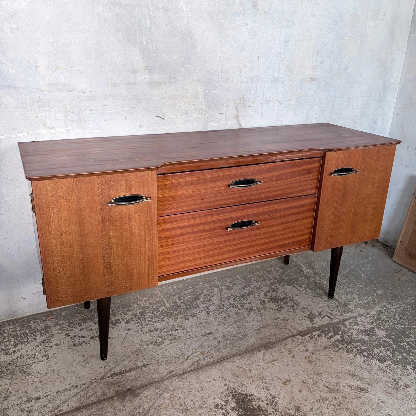 Harris Lebus mid-century teak and oak compact sideboard – photo 6