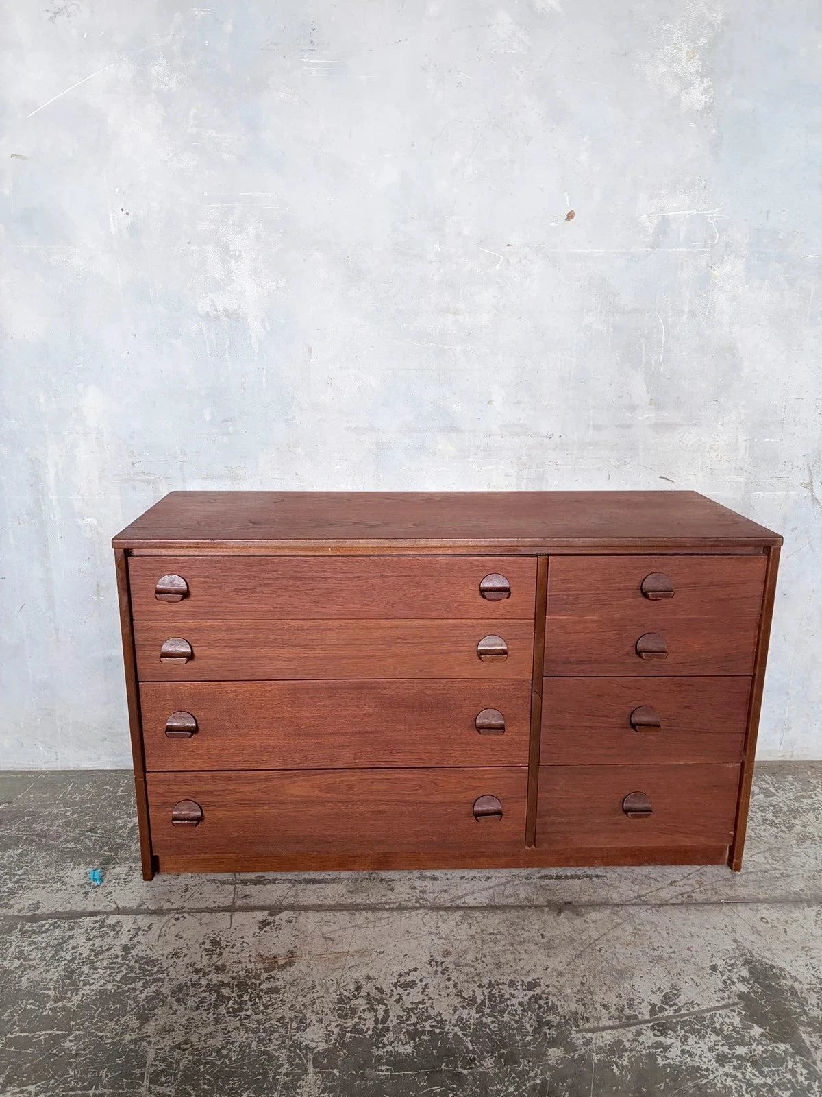 Stag Teak Eight-Drawer Chest of Drawers Sideboard – view 4