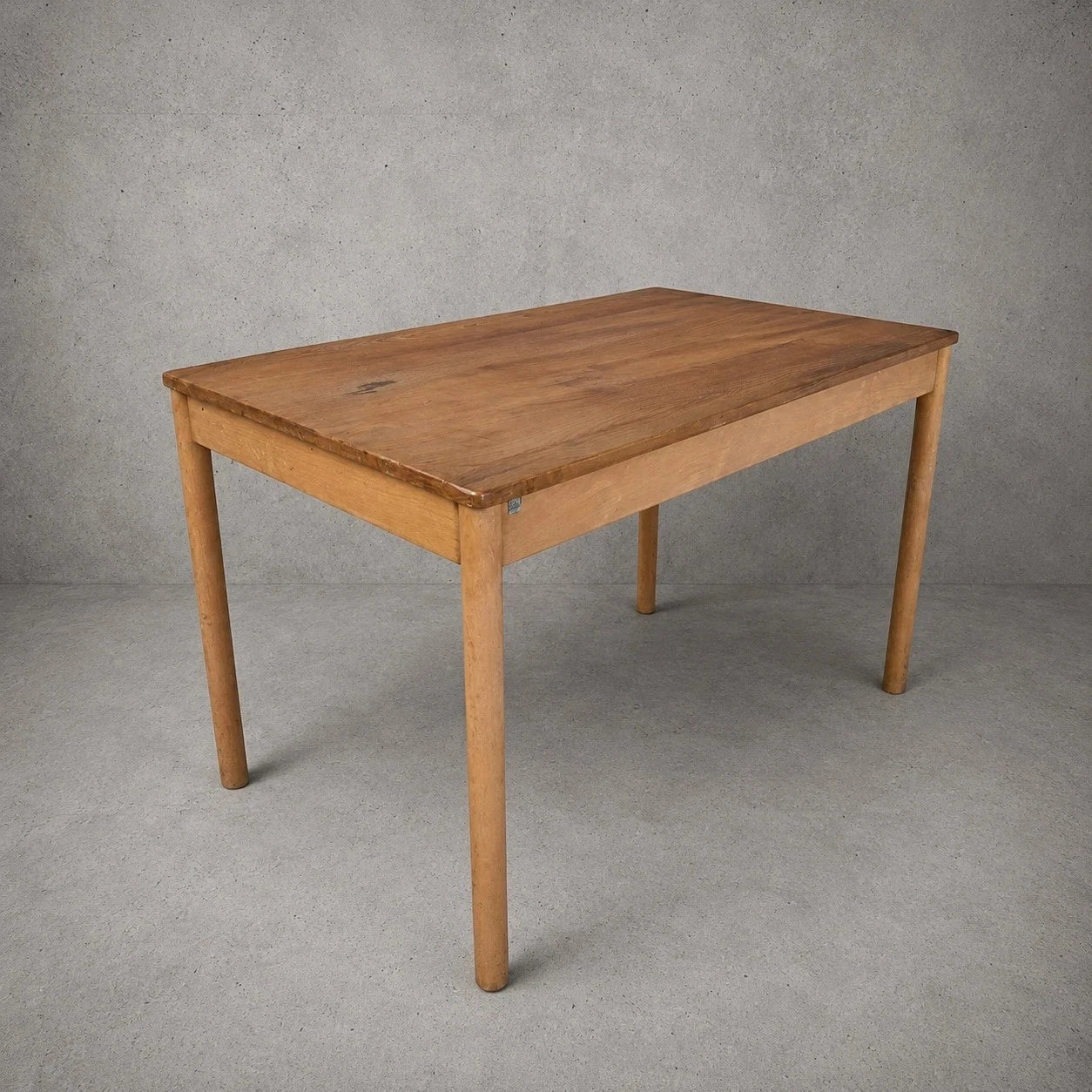 Ercol Model 628 Modula Compact Elm & Beech Dining Table – view 2