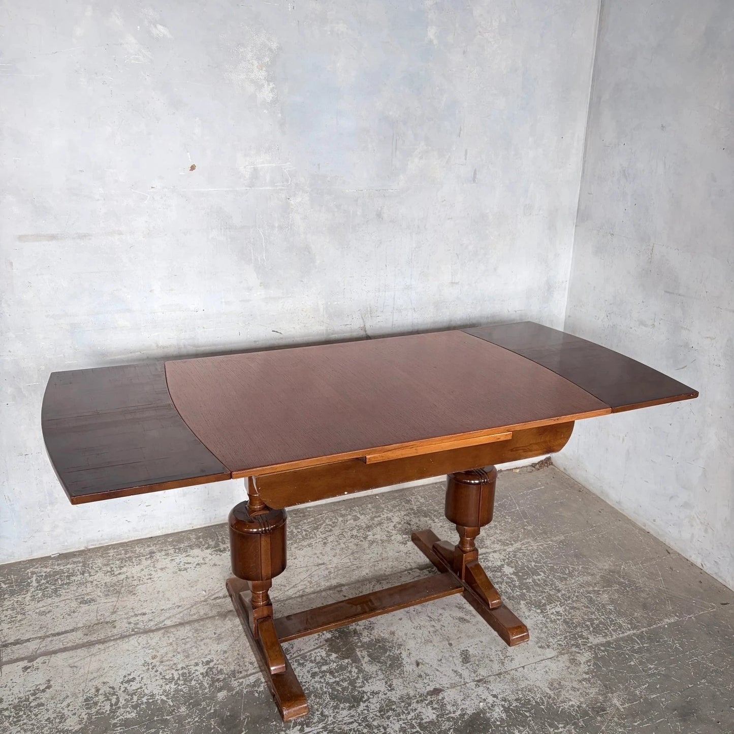 Antique Oak Arts & Crafts Draw Leaf Dining Table - image 3