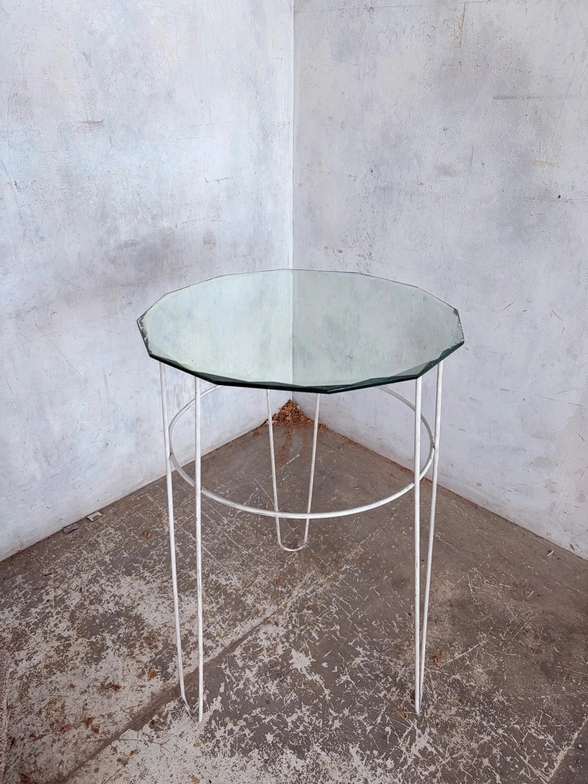 Vintage Glass Side Table with Space Age Wire Frame - image 4