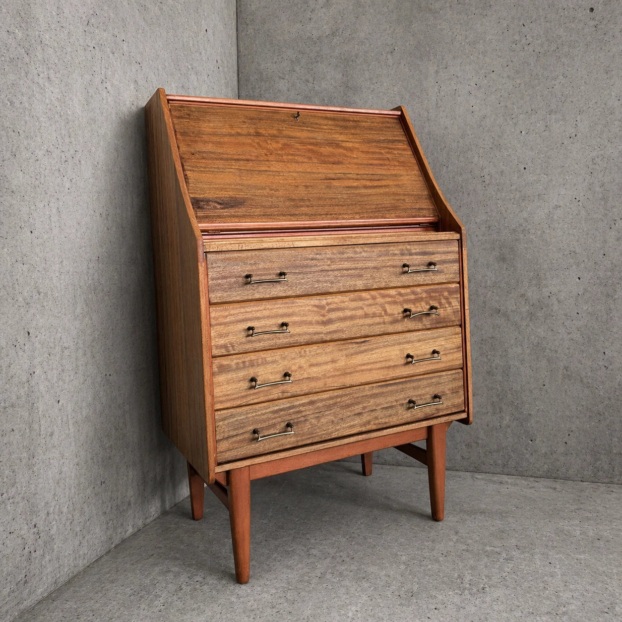 Mid Century Vintage Writing Bureau Desk by Welters of Wycombe – image 2