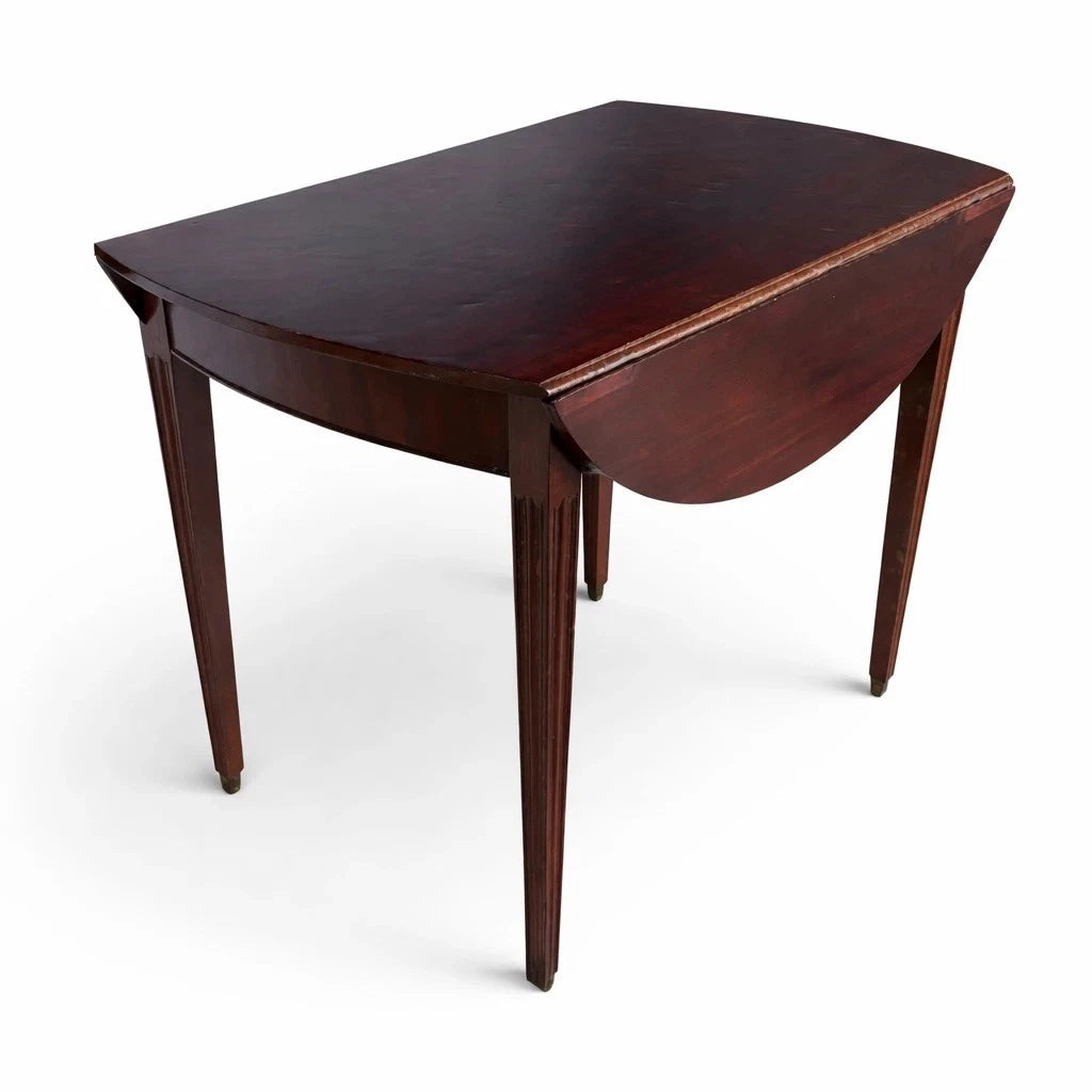 Antique Georgian style solid mahogany drop leaf gateleg dining table – view 3