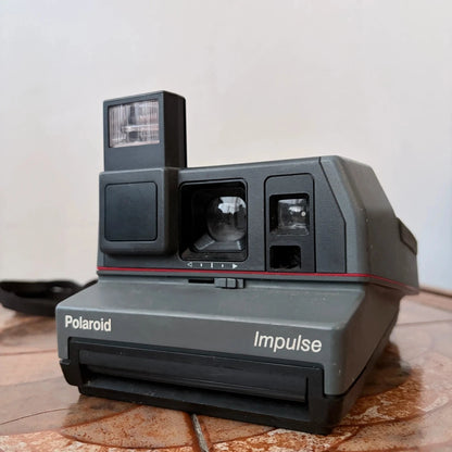 Vintage Polaroid Impulse Instant Film Camera - image 2