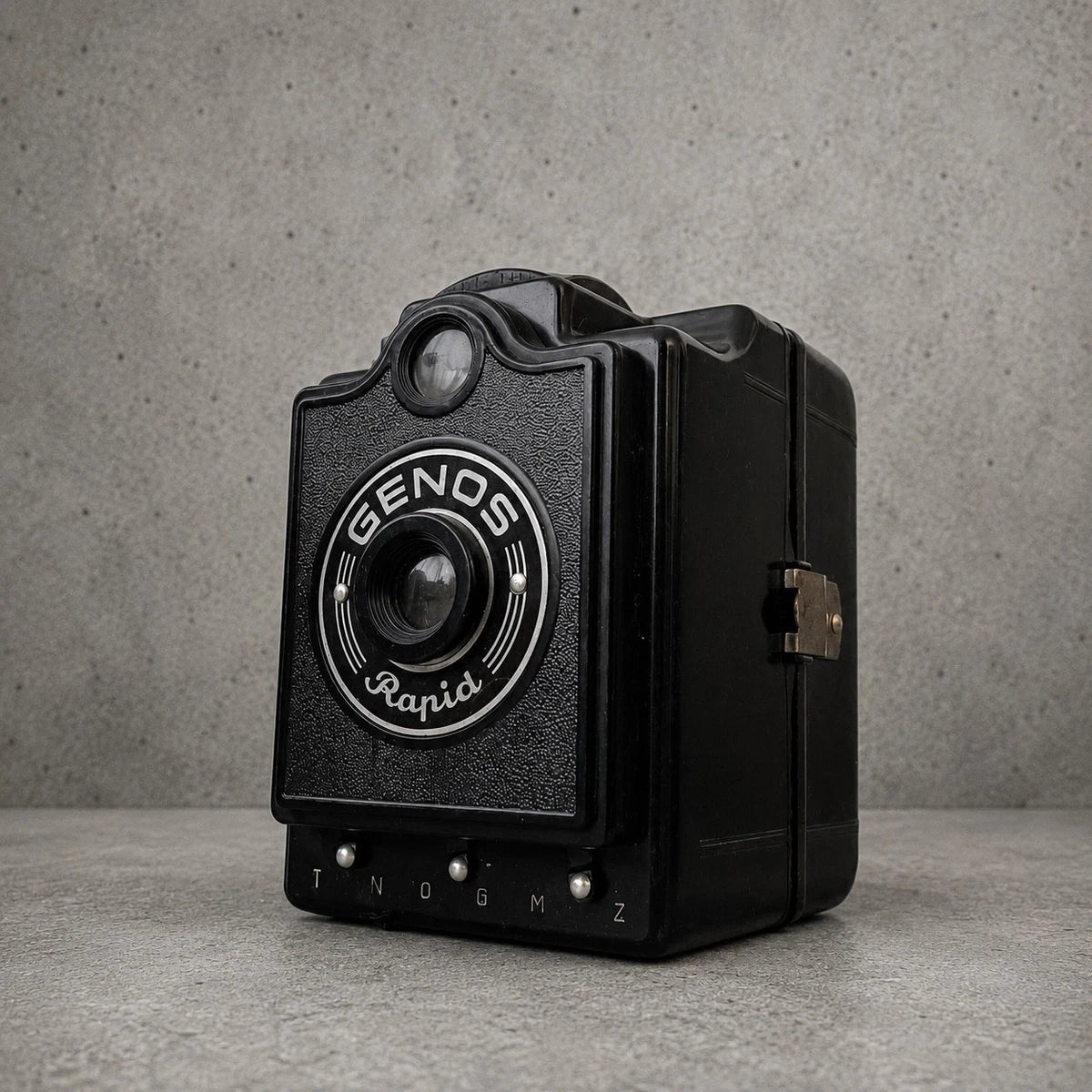 Vintage Genos Rapid Box Camera | Art Deco Bakelite Camera - image 1