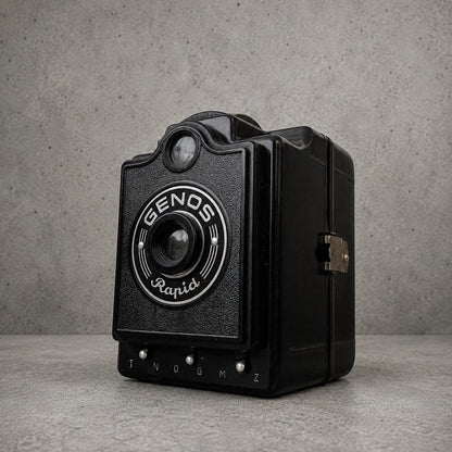 Vintage Genos Rapid Box Camera | Art Deco Bakelite Camera - image 1