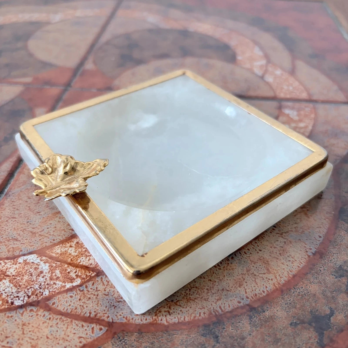 Mid Century Italian White Onyx & Brass Ashtray - image 4
