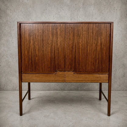 Mid Century Rosewood Drinks Cabinet by McIntosh – view 2