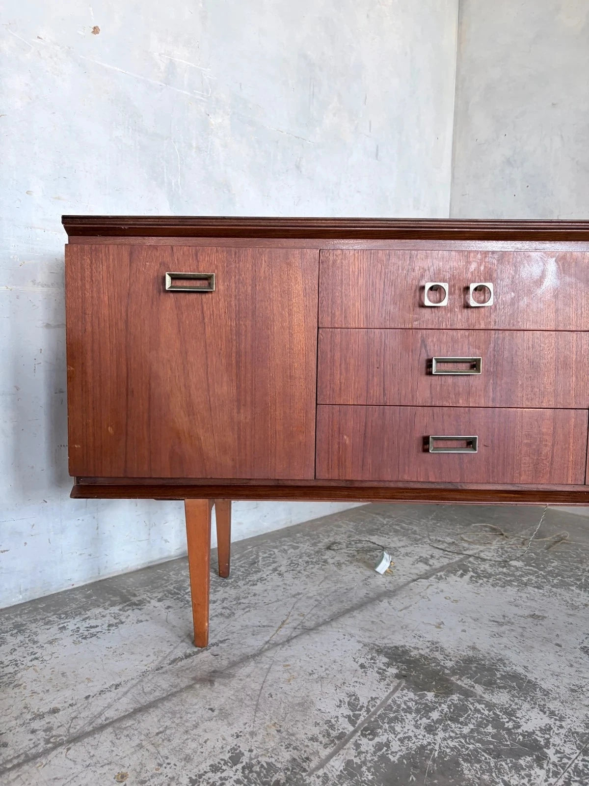 Mid Century Teak and Brass Sideboard Drinks Cabinet – image 5