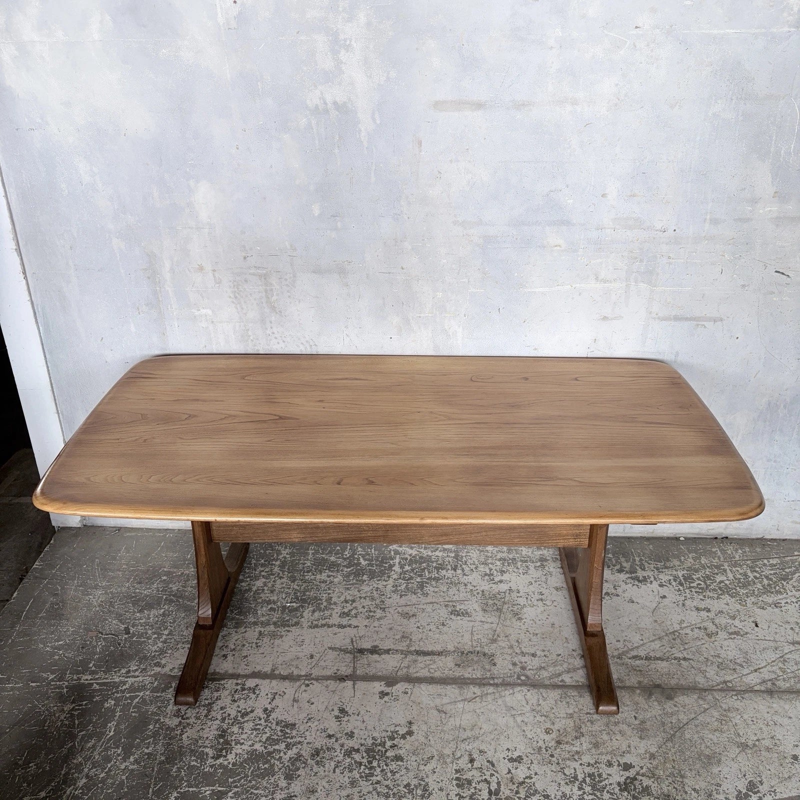 Vintage Ercol Golden Elm Coffee Table – Mid Century Blonde Elm – image 2