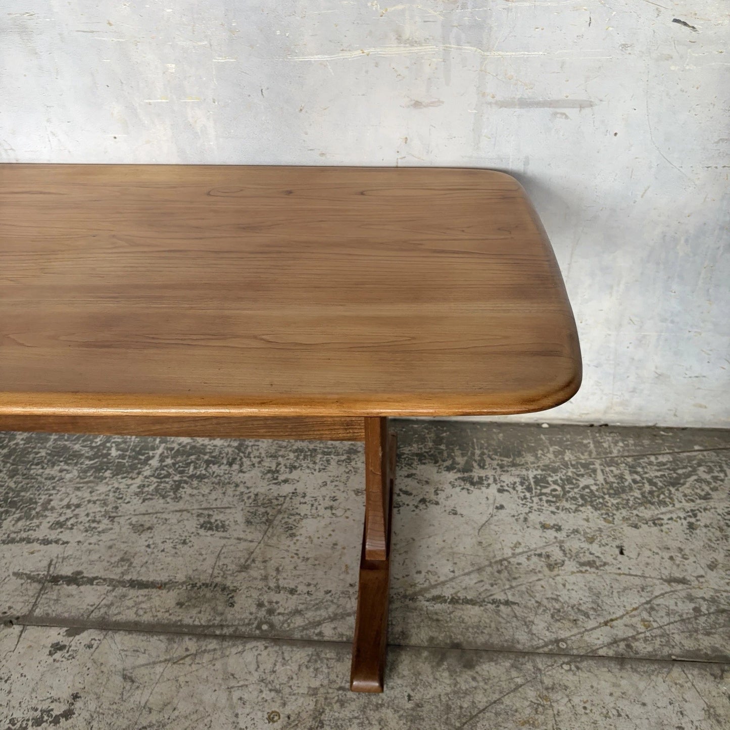 Vintage Ercol Golden Elm Coffee Table – Mid Century Blonde Elm – image 4