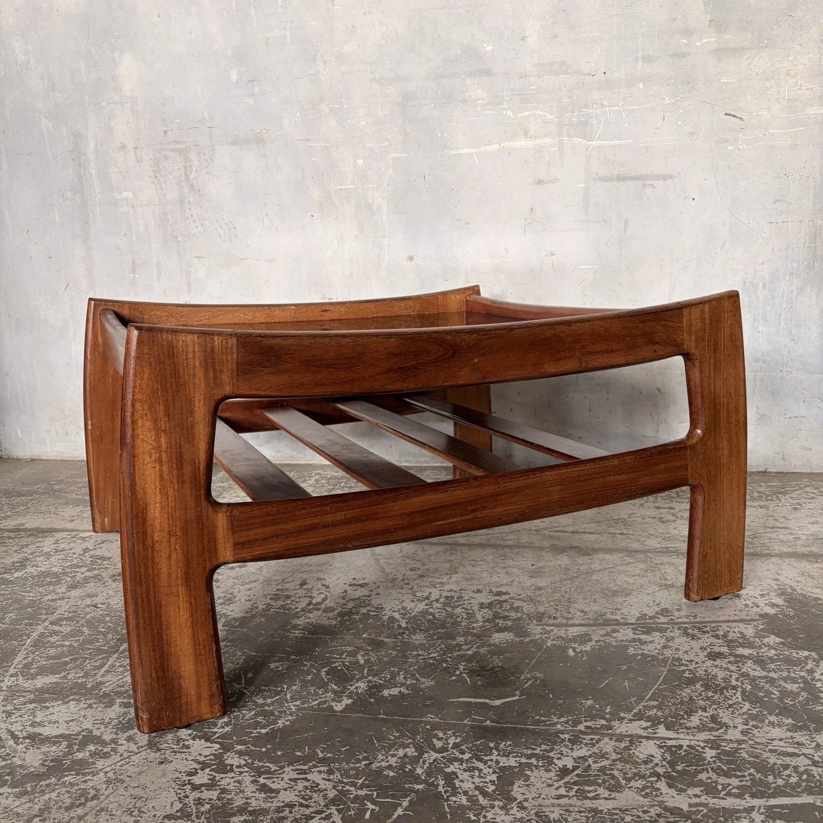 Mid Century G Plan Katrina Teak Coffee Table with Black Perspex Top – image 5