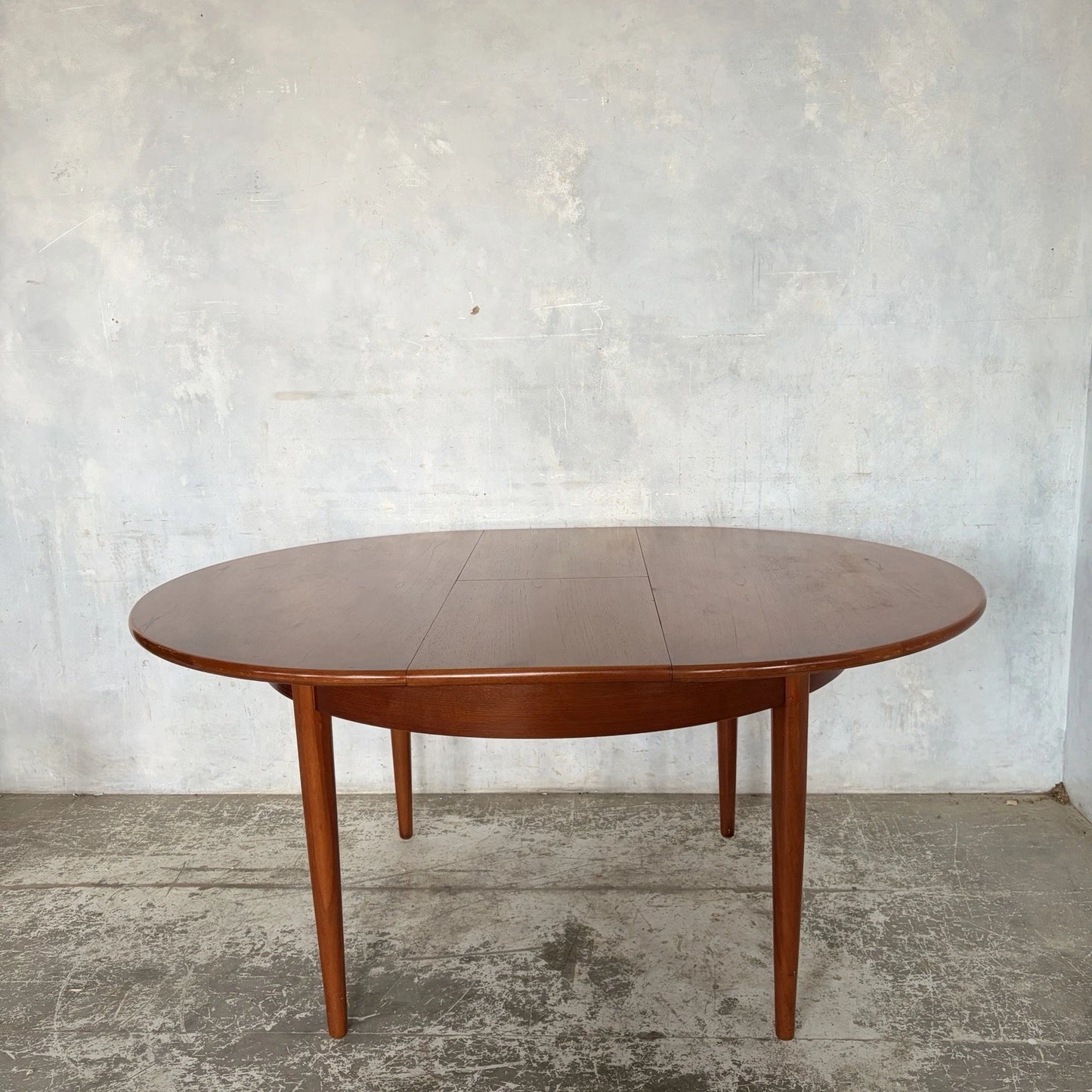 Mid Century Danish Round Teak Extending Dining Table – image 5
