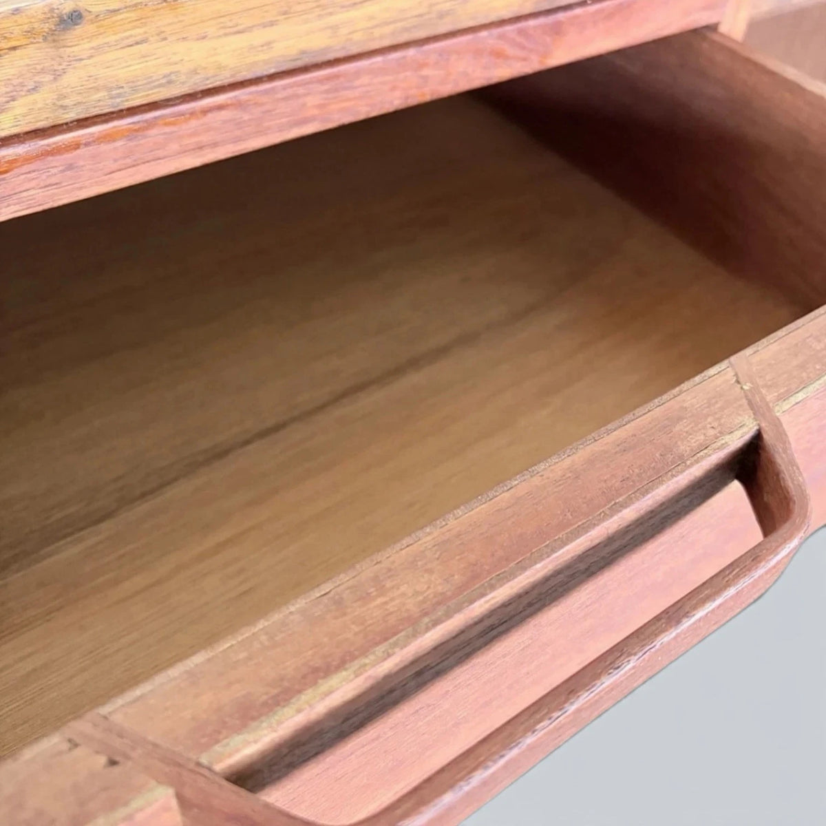 Alfred Cox Teak & Oak Twin Pedestal Executive Desk – photograph 11