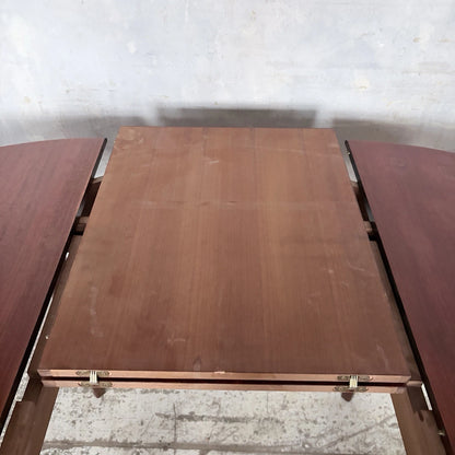 Stag Minstrel mahogany round extending dining table – view 4