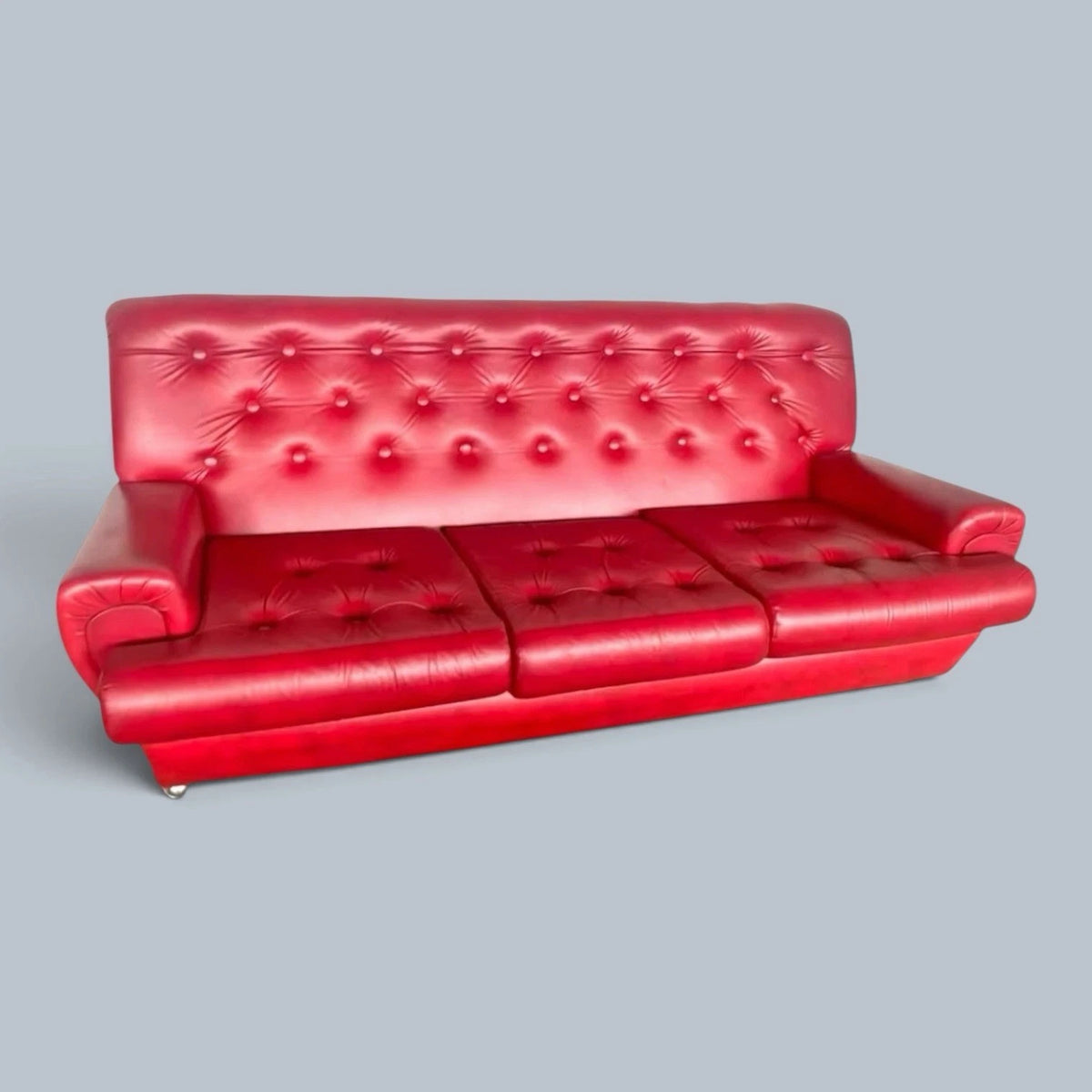 Vintage Red Leather Deep-Buttoned Three-Seater Sofa – photograph 4