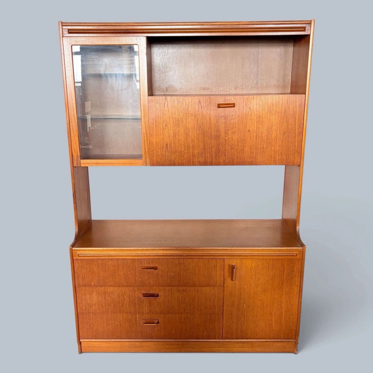 Mid-Century Teak S Form Wall Unit, Room Divider & Cocktail Cabinet – photo 1