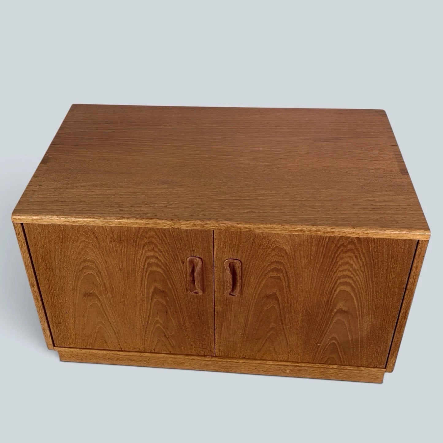 G Plan Fresco Teak Compact Two-Door Sideboard - image 4