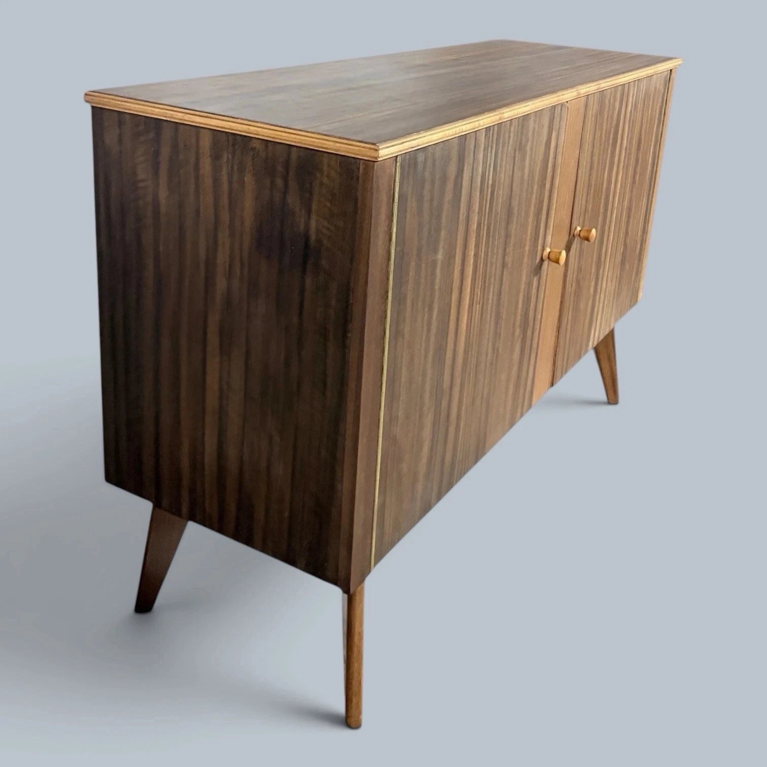 Morris of Glasgow Mid Century Vintage Walnut & Teak Sideboard – image 6