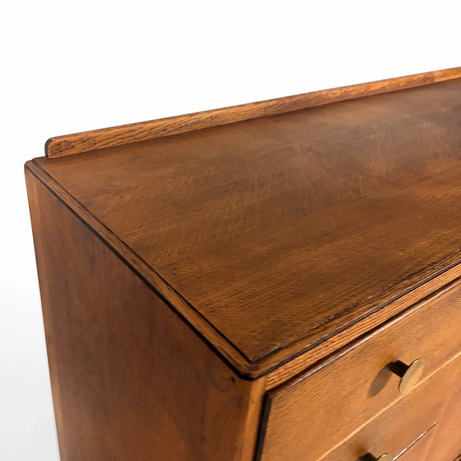 Art Deco tiger oak sideboard – view 7