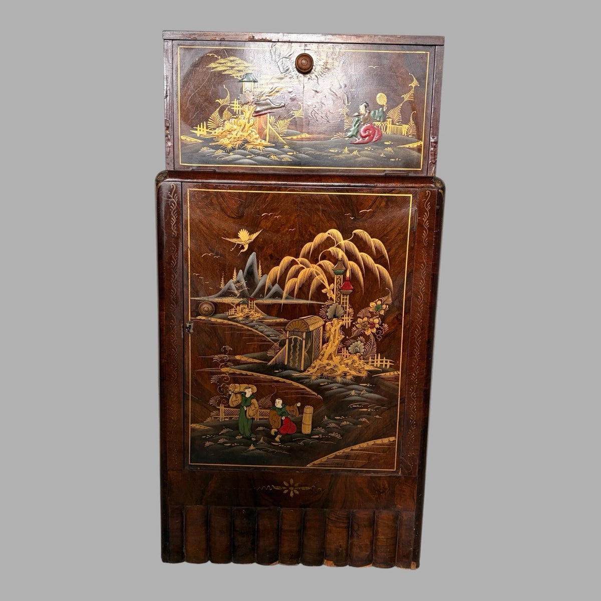 Art Deco chinoiserie walnut cocktail cabinet – view 1