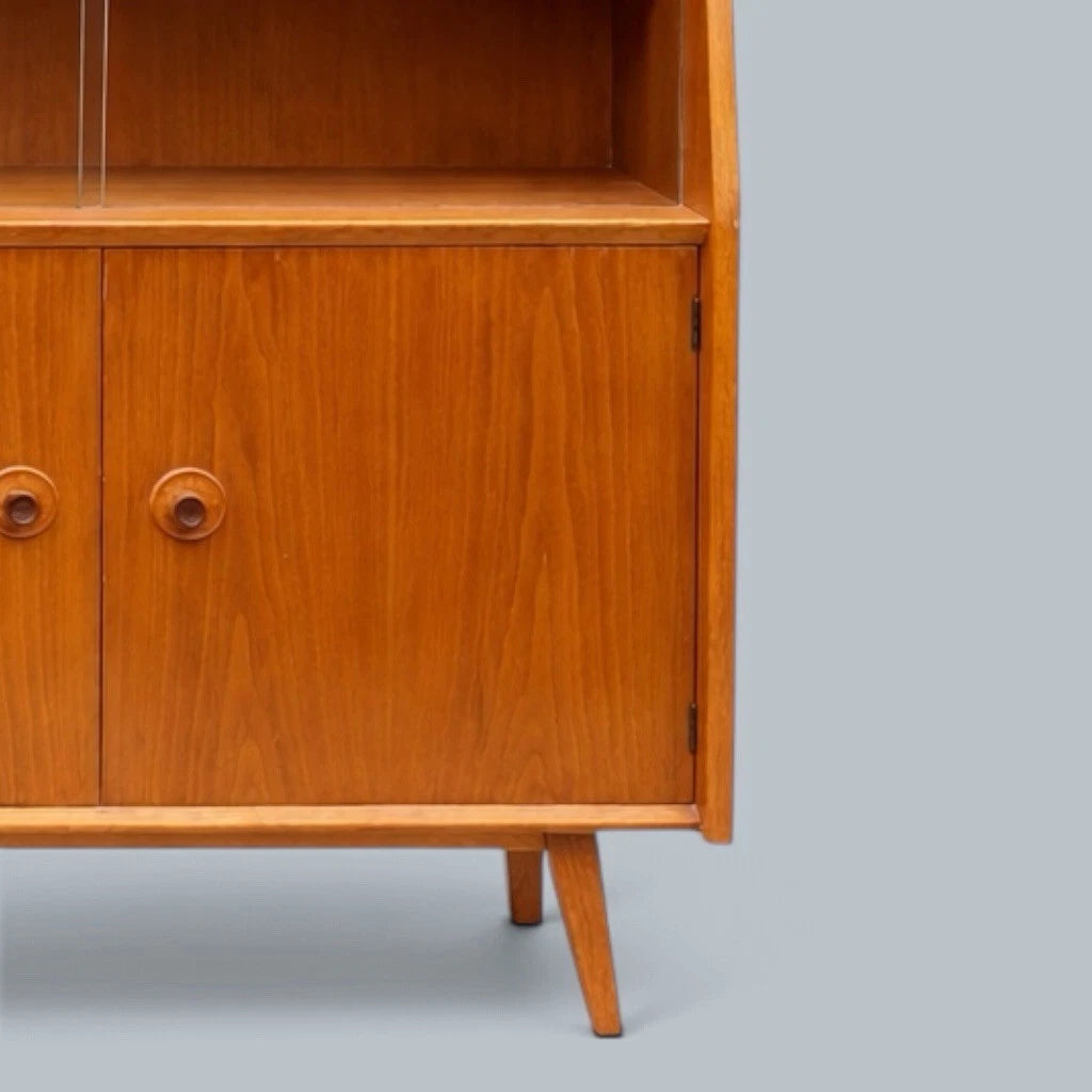 Priory Furniture Oak & Walnut Display Cabinet – photograph 6