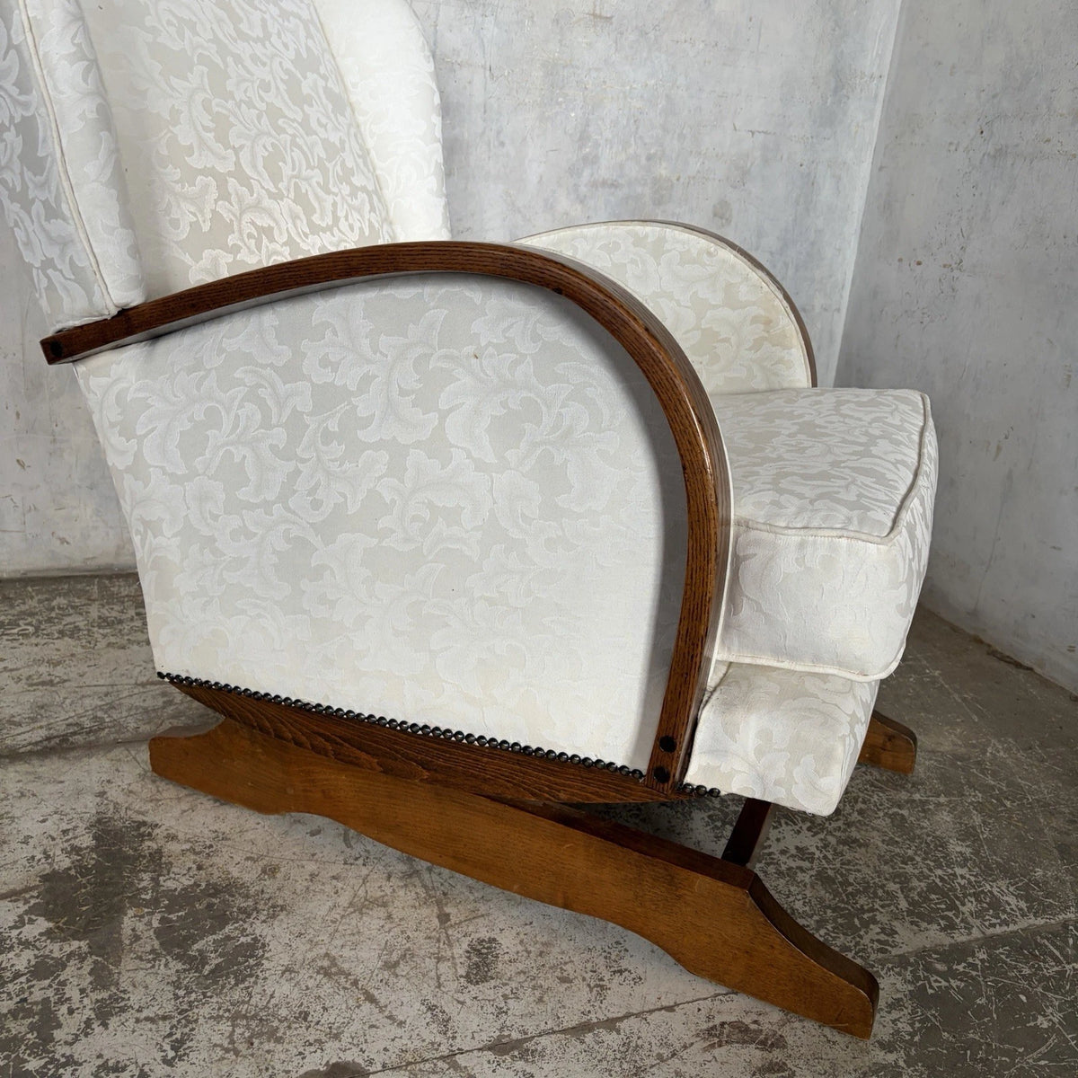 Antique Art Deco Oak Rounded Rocking Armchair – photo 5