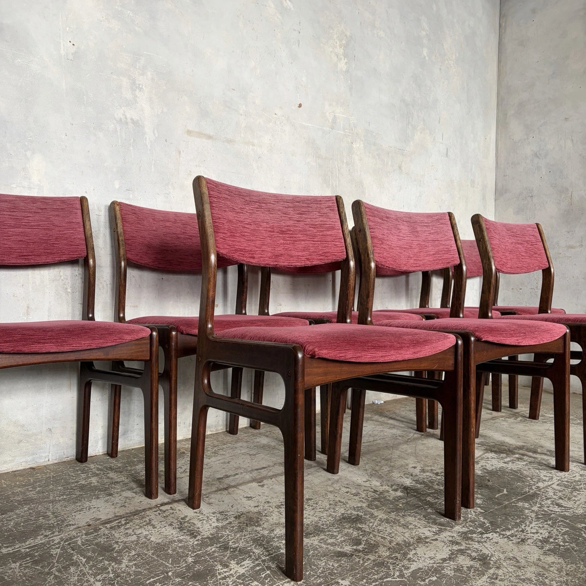 Dyrlund Danish Rosewood Dining Chairs – Set of Eight – photograph 8