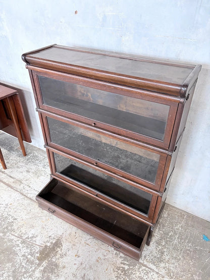 Antique Globe Wernicke Oak Stackable Barrister Bookcase – photograph 10