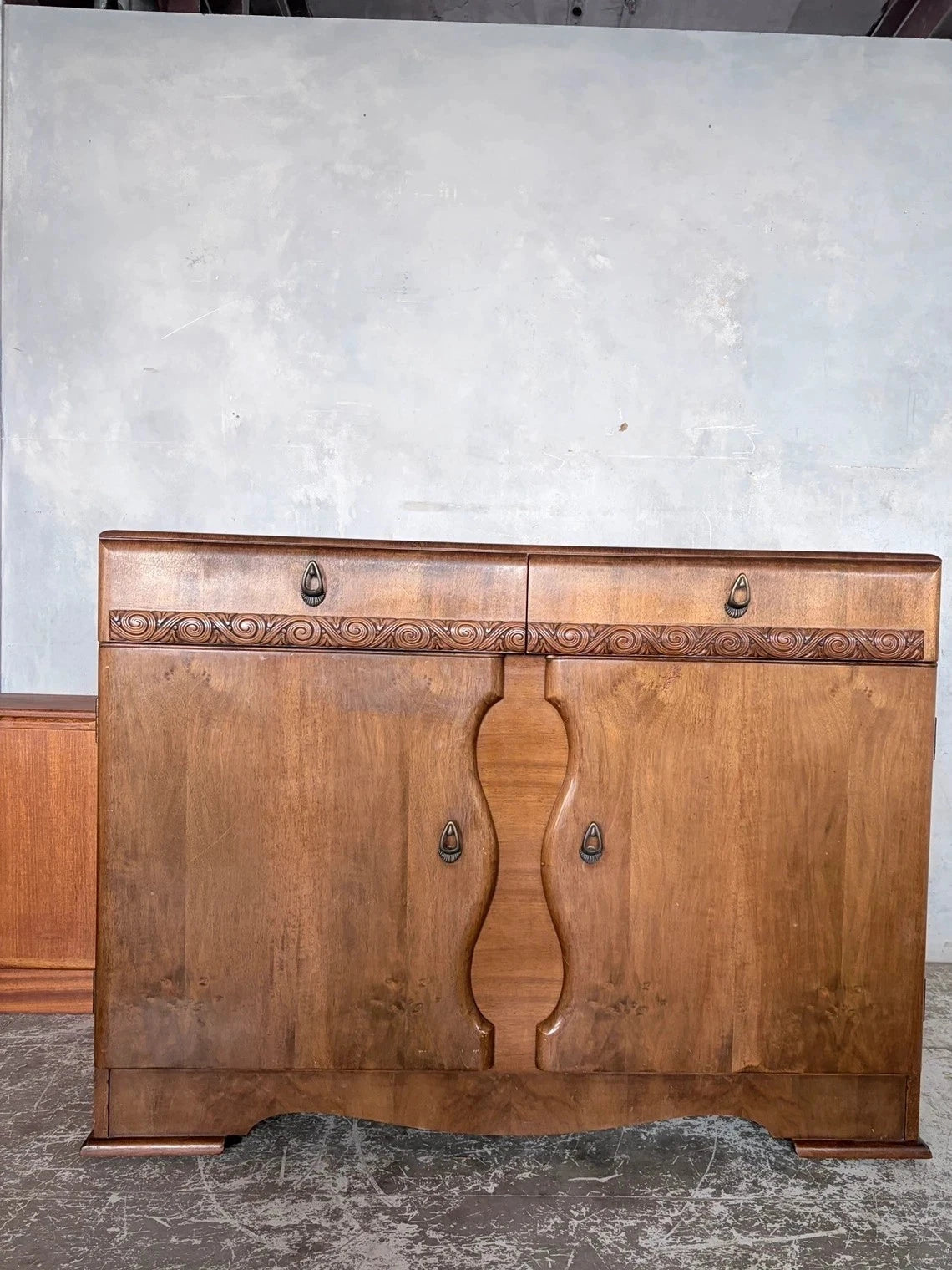 Art Deco Walnut Sideboard & Drinks Cabinet – photograph 5