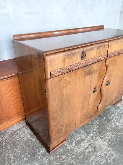 Art Deco Walnut Sideboard & Drinks Cabinet – photograph 9