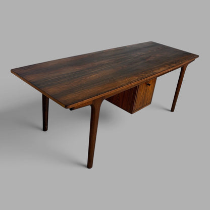 Gunni Omann for Omann Jun Danish Rosewood Coffee Table – photograph 5