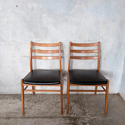 Mid Century Teak & Beech Ladderback Dining Chairs with Black Vinyl – Pair – view 7