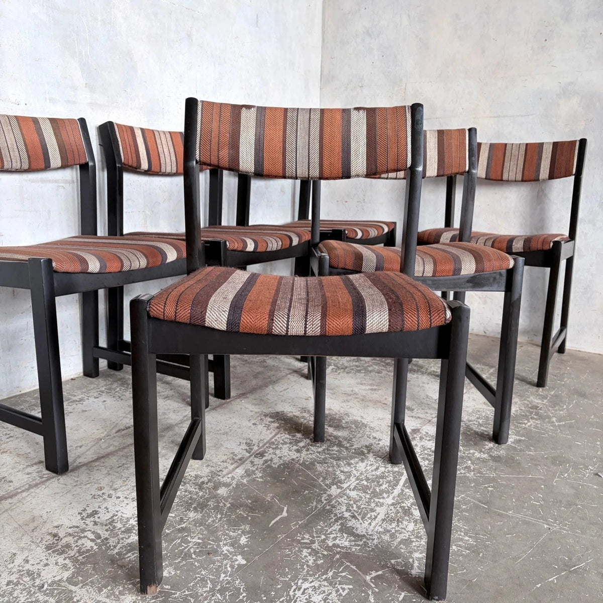 Danish Mid Century Dining Chairs in Original Striped Upholstery – Set of Six – view 6
